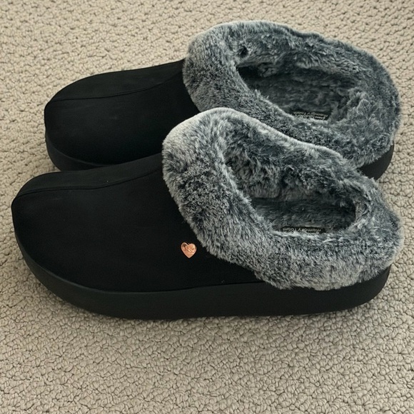 Bob’s by Skechers Keepsakes Lite Cozy Blend Women’s Slippers - Picture 2 of 4